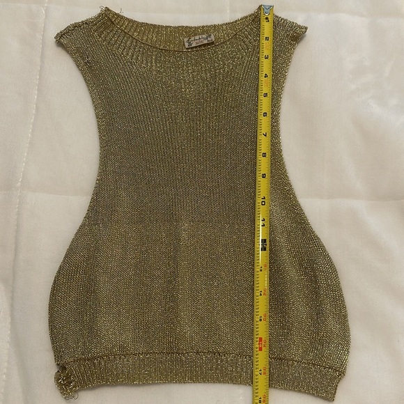 NWOT RARE FP Kimmi Shine Crop in Gold Size S - Picture 7 of 14